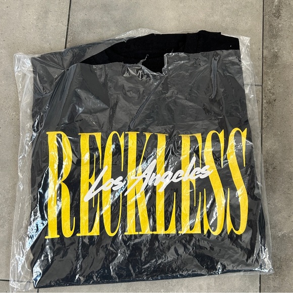 NEW Young & Reckless Los angeles black t shit Small unisex - Picture 2 of 5